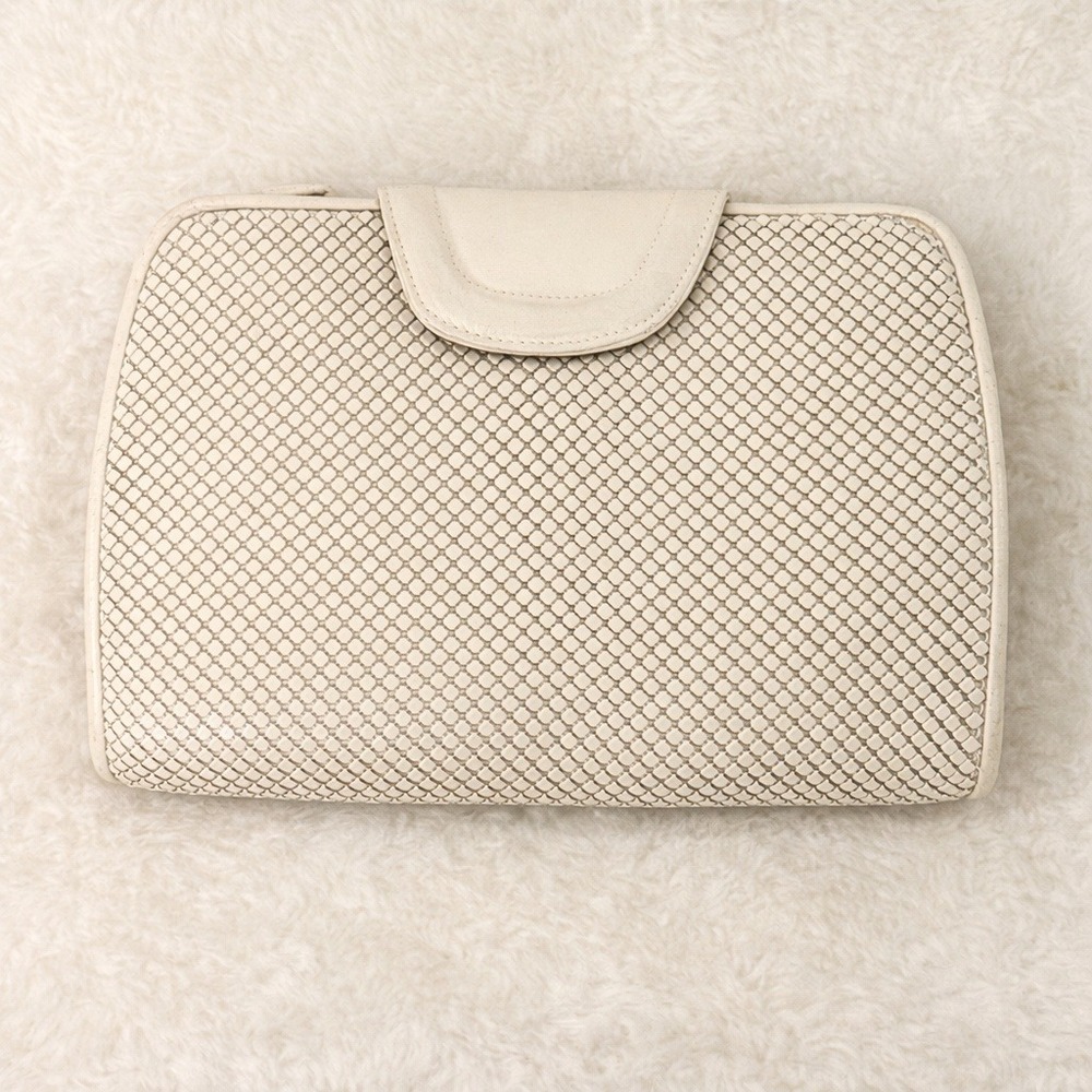 Whiting and Davis Women Clutch Wallet Ivory Faux Leather Snap Travel Organizer L - Picture 3 of 5